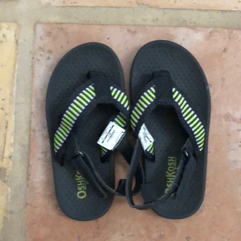 🌶 5 for $20: Toddler flip flops - NWOT